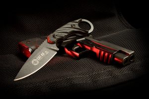 TOPS Knives C.U.T. 4.0 Dealer Exclusive Blackout Edition